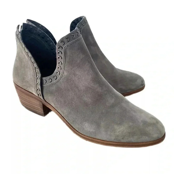 VINCE CAMUTO Chateau Gray Leather Prafinta Ankle Booties Suede Boot Sz 9.5 - Picture 1 of 11